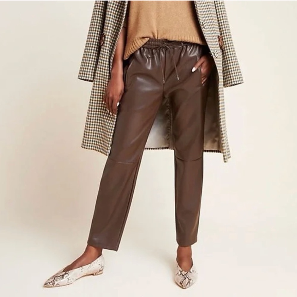 Anthropologie Sakara Faux Leather Jogger Pants Chocolate Brown Sz M Vegan
NWT